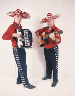 zuid amerikaanse muziek duo latino